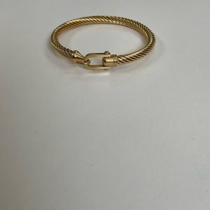 Stainless steel bracelet